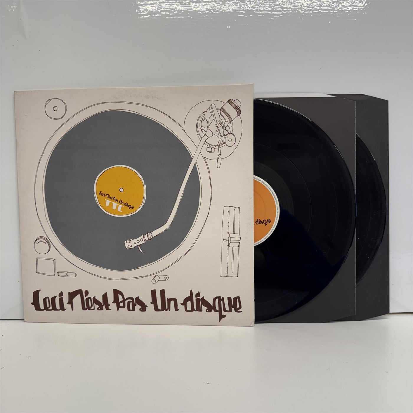 TTC - Ceci N'est Pas Un Disque 2x Vinyl LP