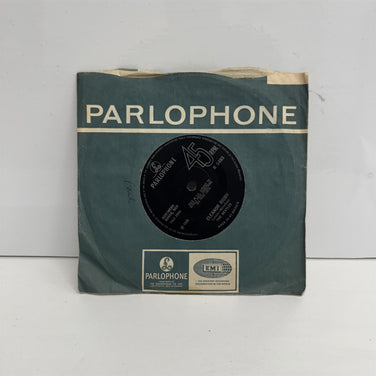 The Beatles - Eleanor Rigby / Yellow Submarine 7" Vinyl Single