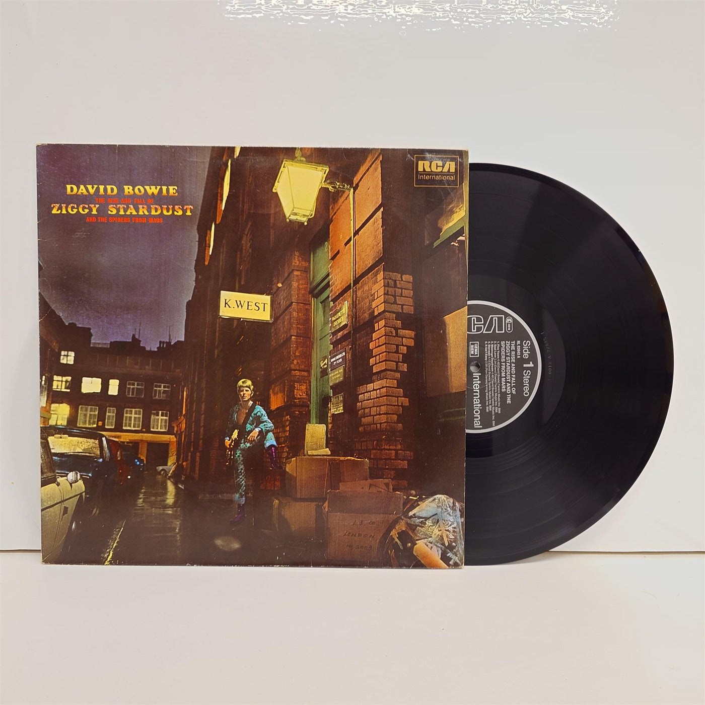 David Bowie - The Rise And Fall Of Ziggy Stardust And The Spiders From Mars Vinyl LP Reissue