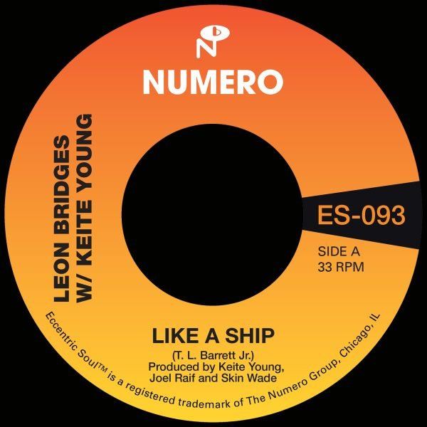 Leon Bridges & Pastor T. L. Barrett - Like A Ship