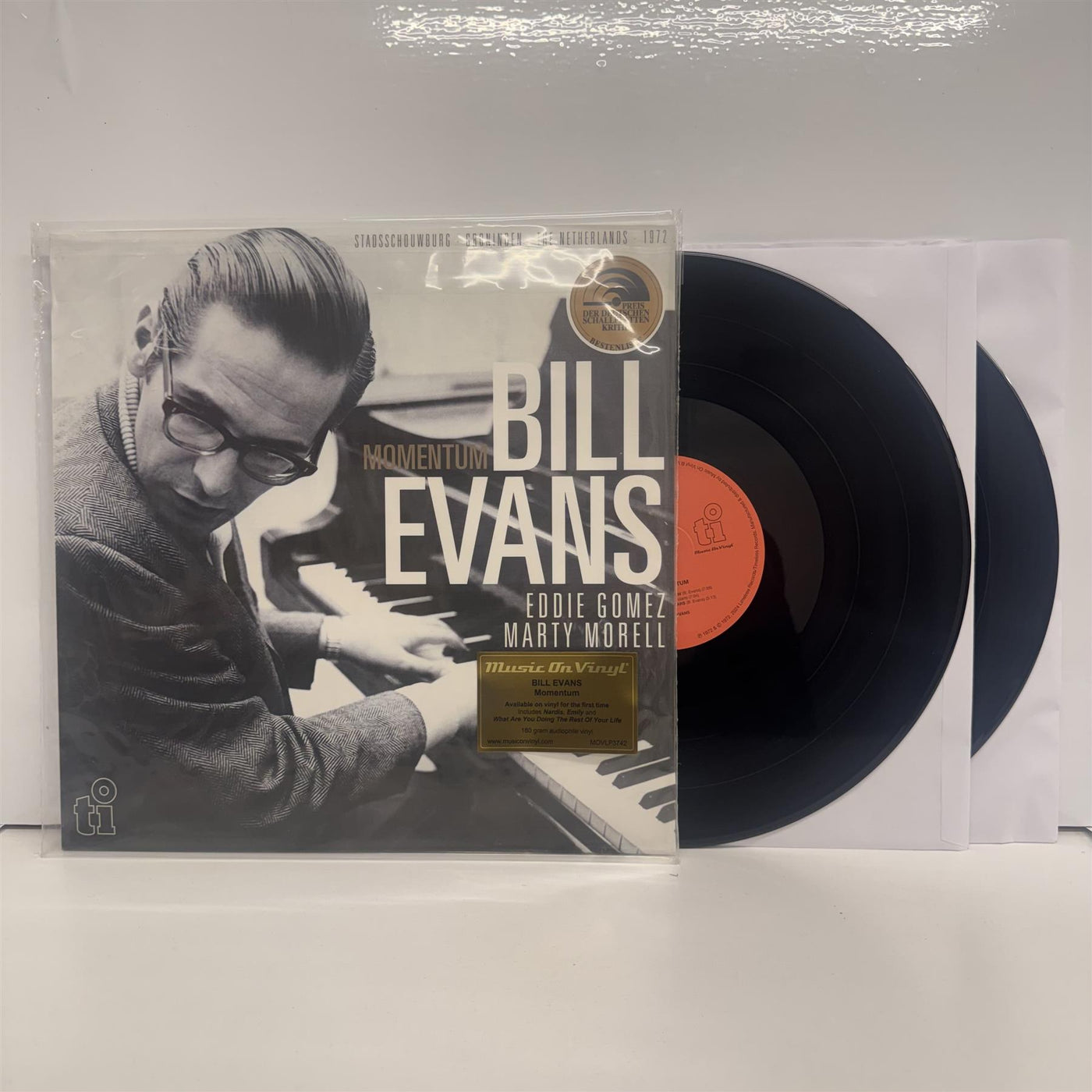 Bill Evans - Momentum (Stadsschouwburg - Groningen - The Netherlands - 1972) 2x 180G Vinyl LP