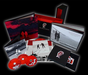 The White Stripes - Under Great White Northern Lights 2x 180G Vinyl LP + 7" Single + CD + 2DVD + Book Box Set
