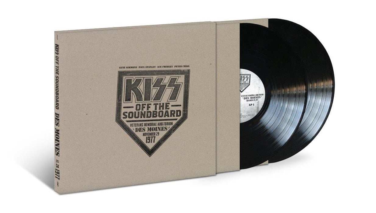 Kiss - Off The Soundboard: Des Moines - November 29, 1977